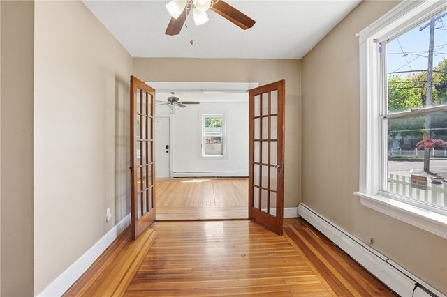 625 Oakland Beach Avenue, Warwick, RI 02889