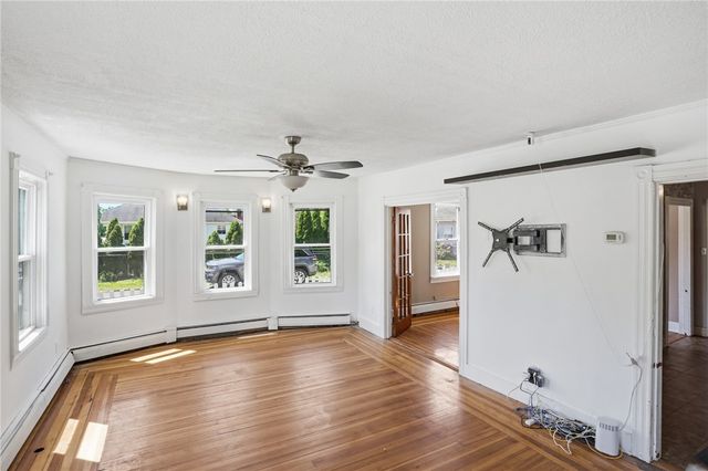 625 Oakland Beach Avenue, Warwick, RI 02889
