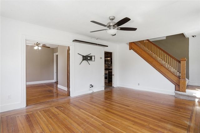 625 Oakland Beach Avenue, Warwick, RI 02889