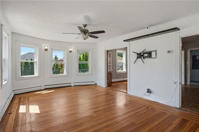 625 Oakland Beach Avenue, Warwick, RI 02889