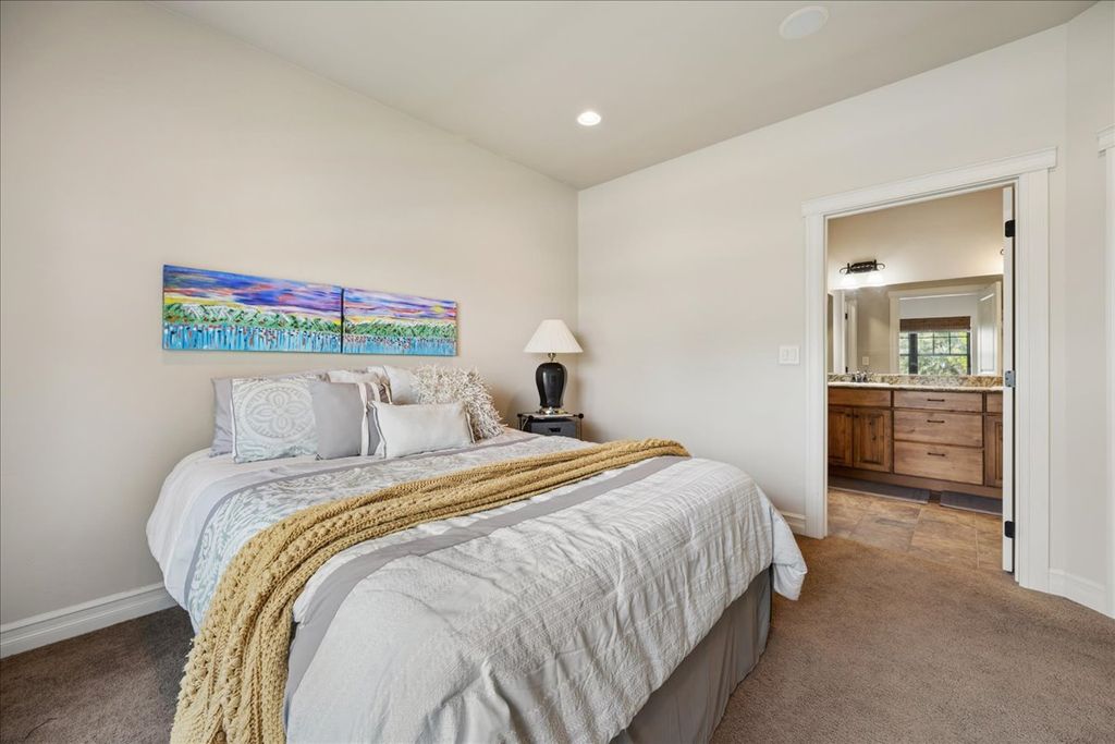 205 Meadow Vista Loop 5G, Kalispell, MT 59901 photo 5