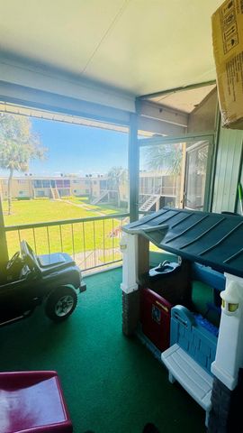 1000 Lake Of The Woods Boulevard D205, Casselberry, FL 32730