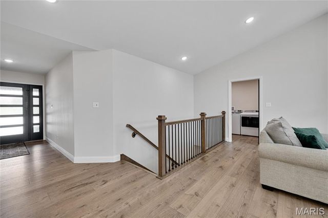 9784 Ridgecrest Drive, Hillsboro, MO 63050