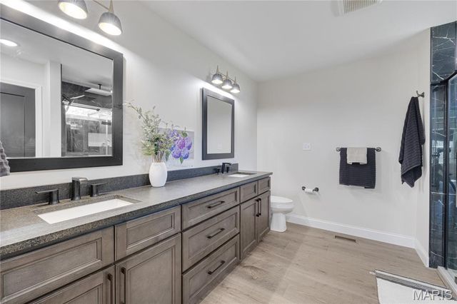 9784 Ridgecrest Drive, Hillsboro, MO 63050