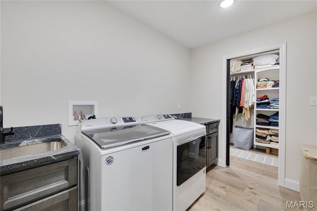 9784 Ridgecrest Drive, Hillsboro, MO 63050