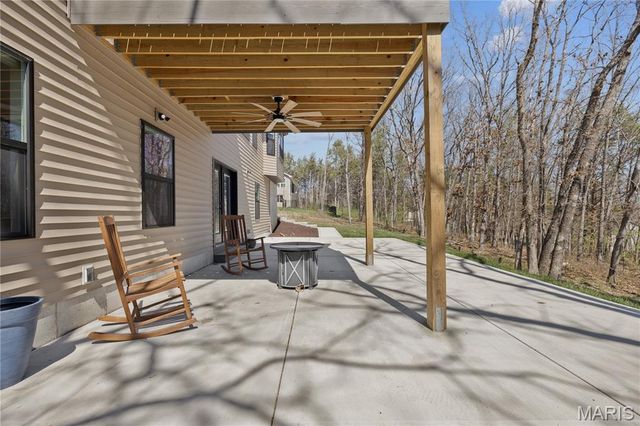 9784 Ridgecrest Drive, Hillsboro, MO 63050