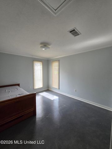 5422 River Thames Road, Jackson, MS 39211