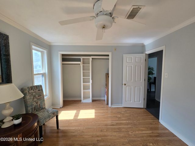 5422 River Thames Road, Jackson, MS 39211