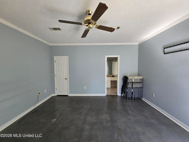 5422 River Thames Road, Jackson, MS 39211