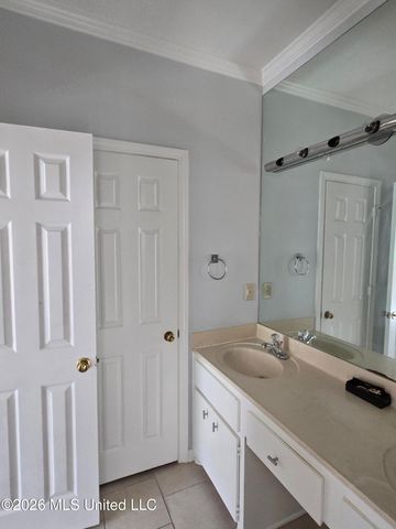 5422 River Thames Road, Jackson, MS 39211