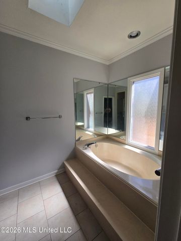 5422 River Thames Road, Jackson, MS 39211