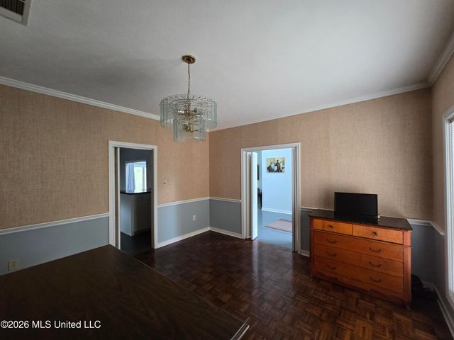 5422 River Thames Road, Jackson, MS 39211