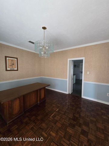 5422 River Thames Road, Jackson, MS 39211