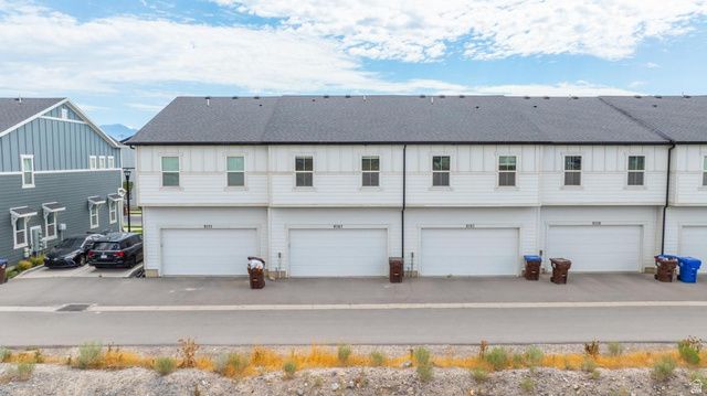 9367 N VERNHAM LN, Eagle Mountain, UT 84005