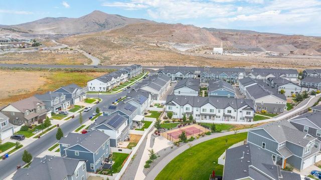 9367 N VERNHAM LN, Eagle Mountain, UT 84005