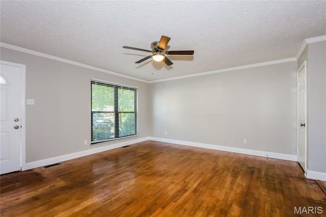 2171 Farthing Court, Florissant, MO 63031