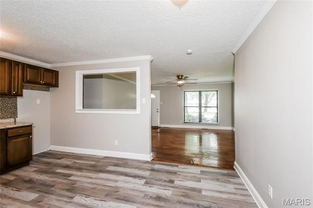 2171 Farthing Court, Florissant, MO 63031