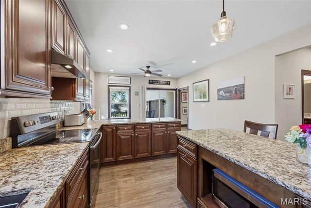 1219 Missouri Avenue, Kirkwood, MO 63122