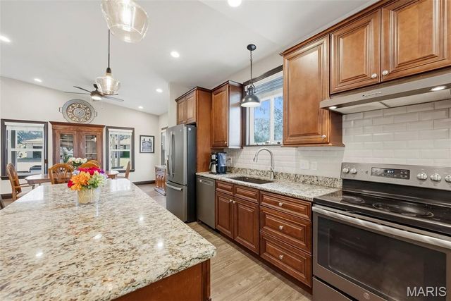 1219 Missouri Avenue, Kirkwood, MO 63122