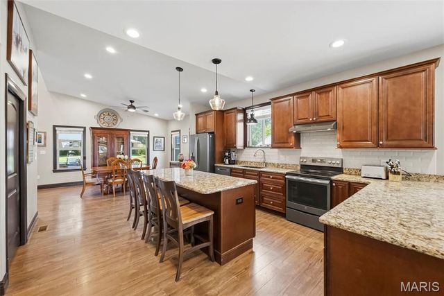 1219 Missouri Avenue, Kirkwood, MO 63122