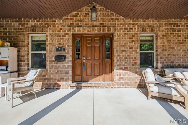 1219 Missouri Avenue, Kirkwood, MO 63122