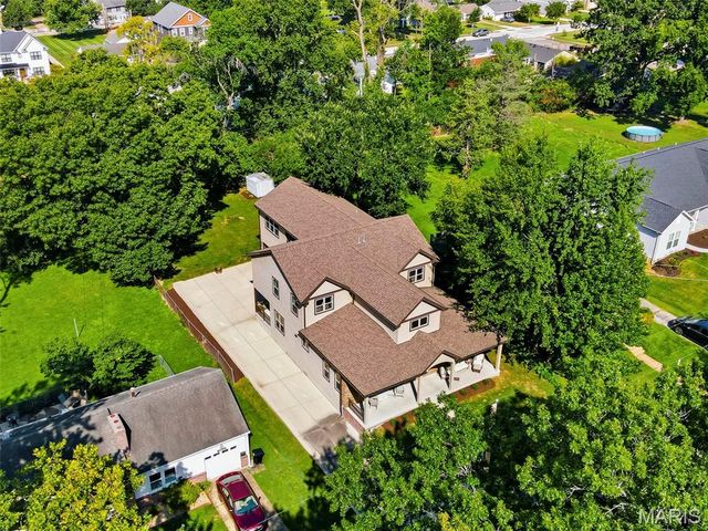 1219 Missouri Avenue, Kirkwood, MO 63122