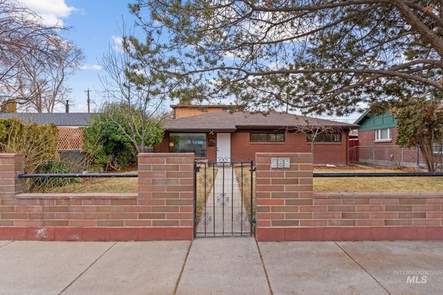 168 N Juniper St, Twin Falls, ID 83301