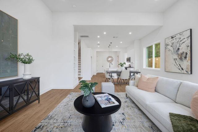 3107 Stonewall Street, Houston, TX 77020