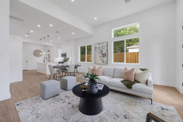 3107 Stonewall Street, Houston, TX 77020