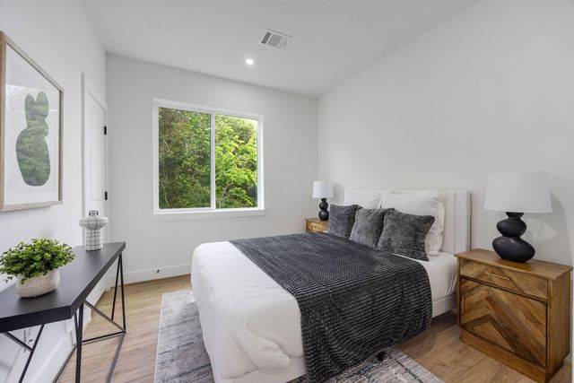 3107 Stonewall Street, Houston, TX 77020