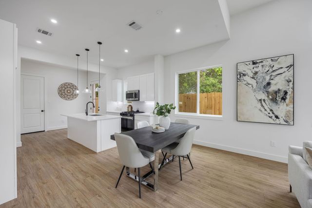 3107 Stonewall Street, Houston, TX 77020