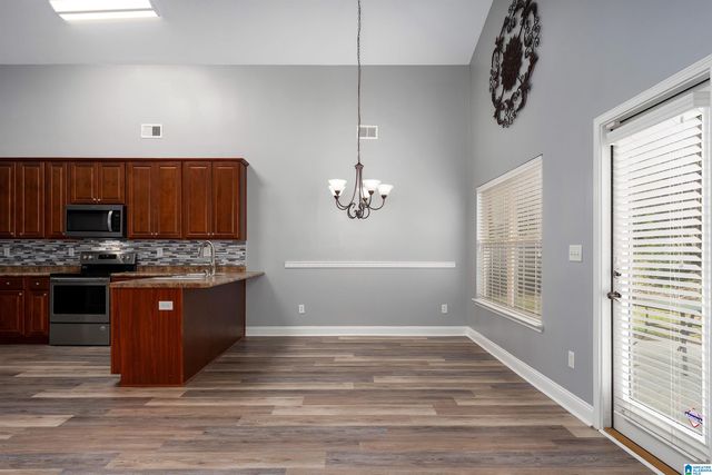 328 VINCENT STREET, Alabaster, AL 35007