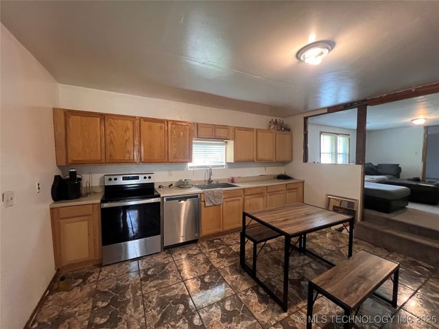 34464 S 4440 Road, Vinita, OK 74301