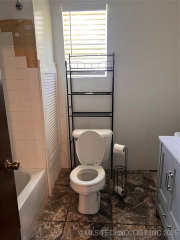 34464 S 4440 Road, Vinita, OK 74301