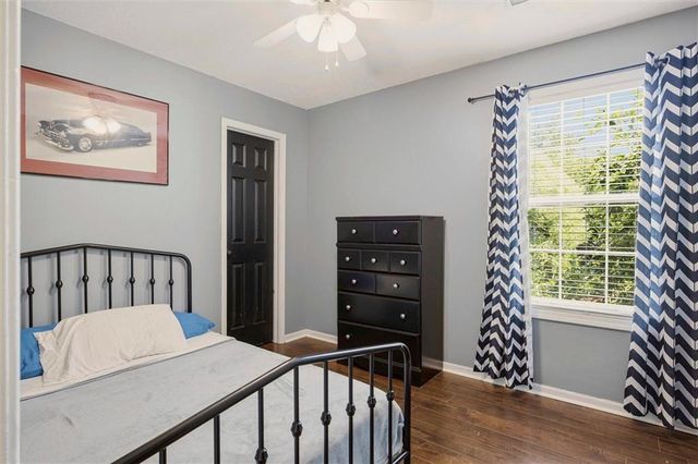 11120 Highview Road, Peculiar, MO 64078