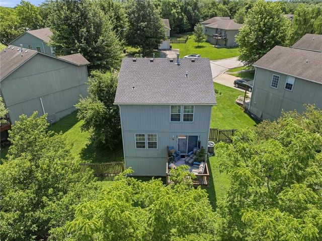 11120 Highview Road, Peculiar, MO 64078