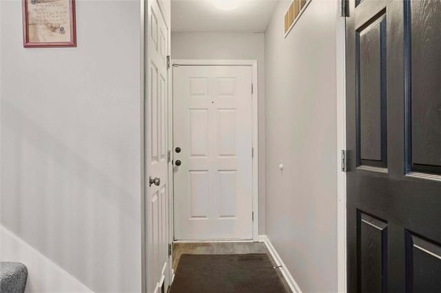 11120 Highview Road, Peculiar, MO 64078