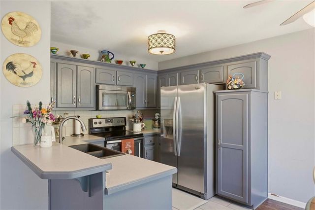11120 Highview Road, Peculiar, MO 64078