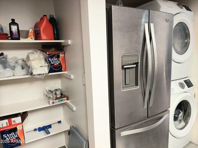 2140 E 10TH Street 3, Tempe, AZ 85281