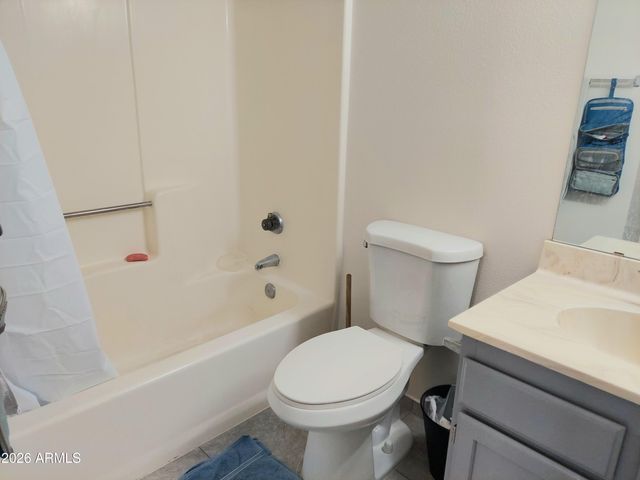 2140 E 10TH Street 3, Tempe, AZ 85281