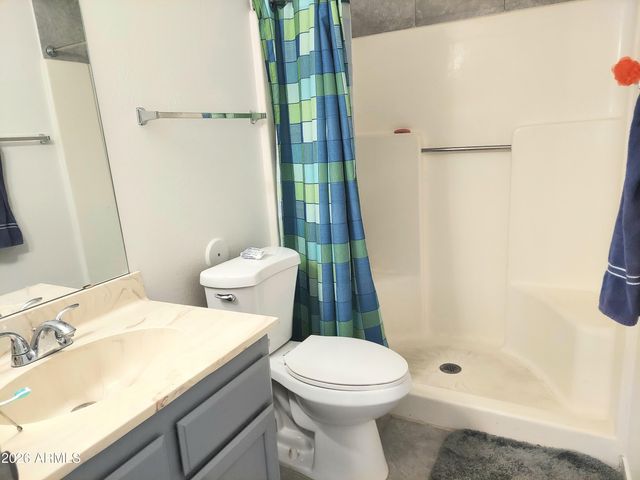 2140 E 10TH Street 3, Tempe, AZ 85281