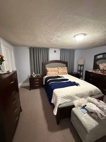 24-26 Cady St, Lowell, MA 01852