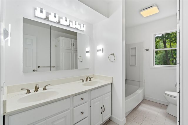 6509 Hampton Street, Portage, MI 49024
