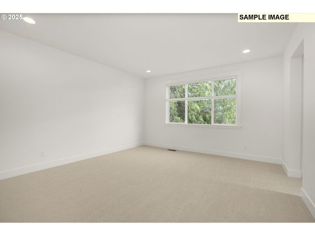 3780 Ridgewood Way, West Linn, OR 97068