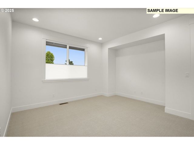 3780 Ridgewood Way, West Linn, OR 97068