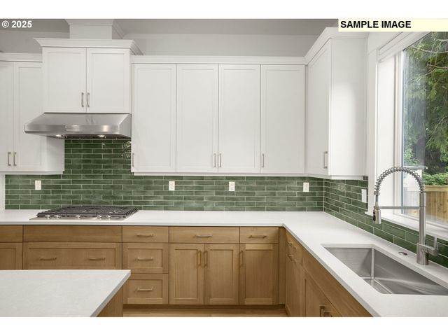 3780 Ridgewood Way, West Linn, OR 97068