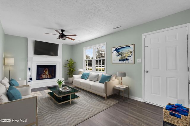 123 Tarheel Drive, Havelock, NC 28532