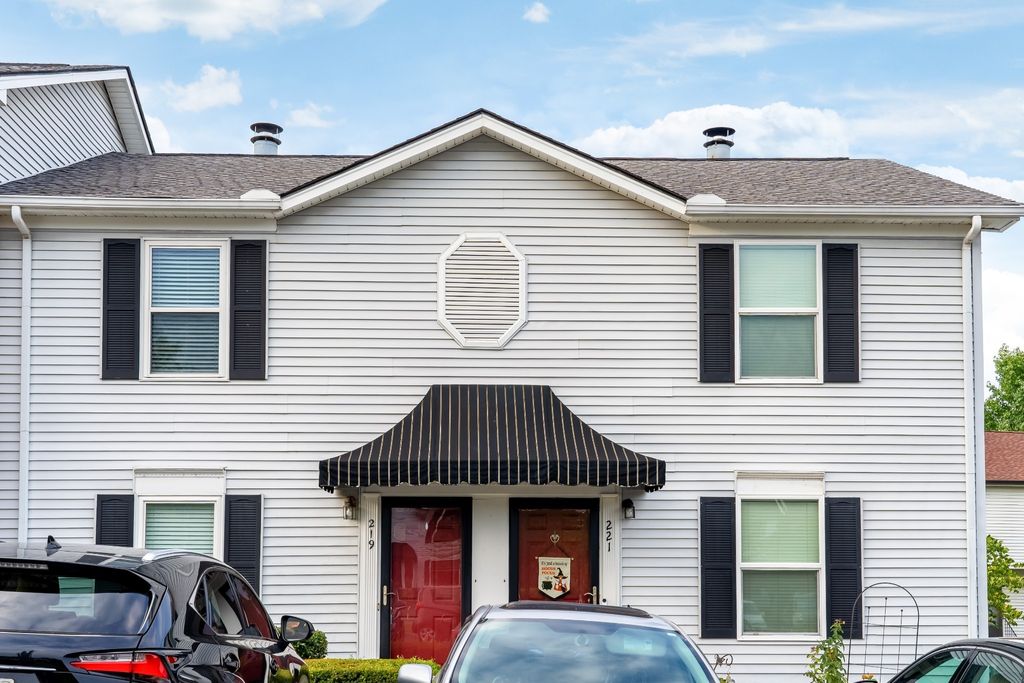 219 Edgewood Dr, Hendersonville, TN 37075