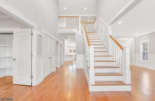 1 Lourdes Ct, Andover Twp., NJ 07860