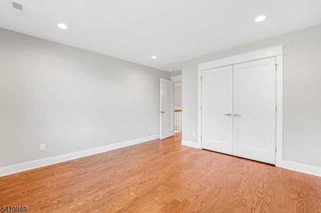 1 Lourdes Ct, Andover Twp., NJ 07860